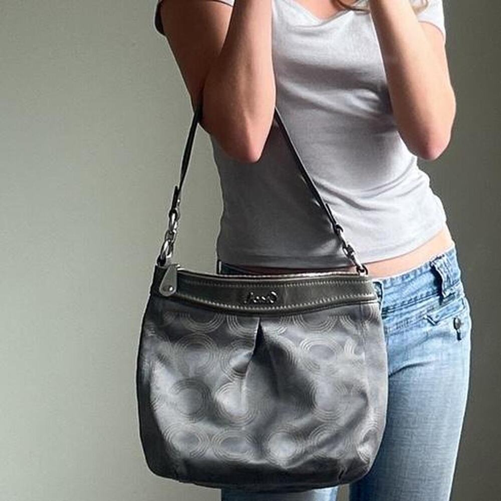 vintage 2000s y2k grey and silver Coach purse
